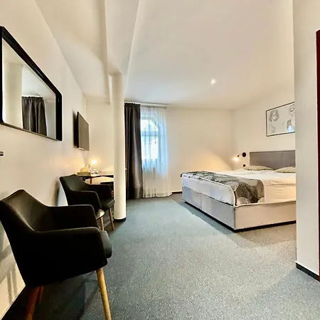 Rozmaryn & Rakovník