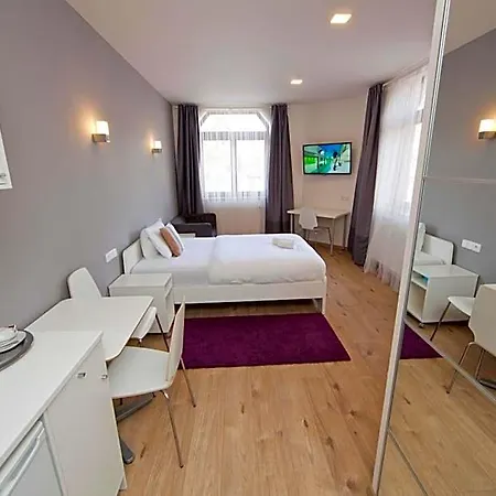 Apartahotel Rozmaryn & Rakovník