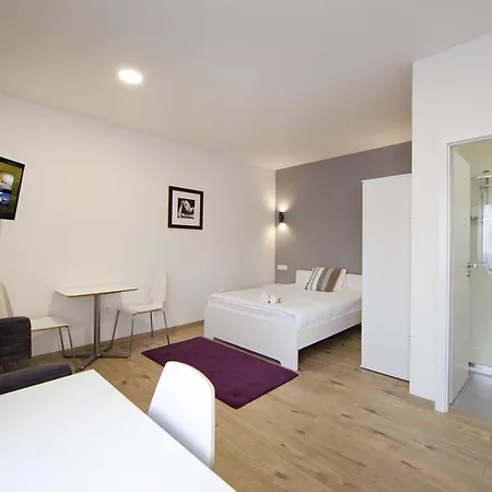 Apartahotel Rozmaryn &