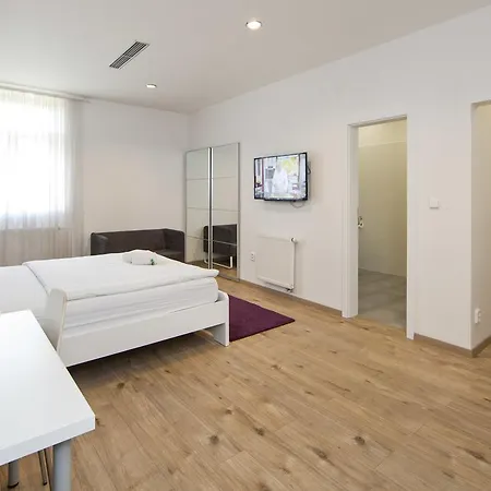 Rozmaryn & Apartahotel Rakovník