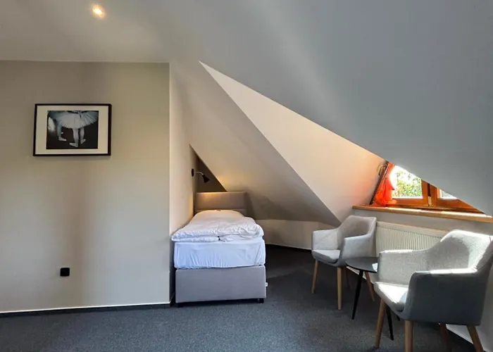 Rozmaryn & 3* Раковник